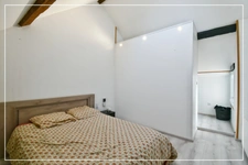 Maison familiale rénovée – 3 chambres – Chambre indépendante – Garage – Jardin – Vue campagne- AINAY LE VIEIL (18)