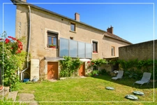 Dpt Cher (18), Loye-Sur-Arnon, Maison 112 m² – Grand terrain, dépendance de 100 m² et garage avec fosse