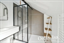 Maison familiale rénovée – 3 chambres – Chambre indépendante – Garage – Jardin – Vue campagne- AINAY LE VIEIL (18)