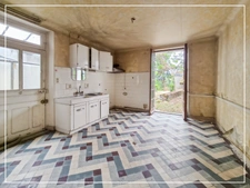 Maison à vendre 8 pièces +  grange PREVERANGES (18)
