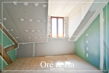 Exceptional 9-room house for sale in SAINT VITTE (18)