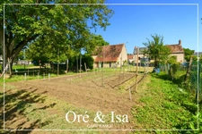 Dpt Cher (18), Loye-Sur-Arnon, Maison 112 m² – Grand terrain, dépendance de 100 m² et garage avec fosse