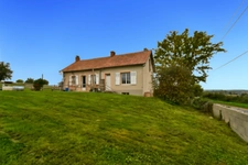 Propriete à vendre 4 pièces VALLON EN SULLY (03)