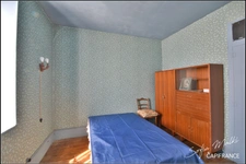 Cher department (18), for sale - house, barn and garden - 6 rooms, 110 m2