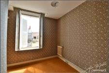 Maison à vendre 8 pièces PREVERANGES (18)