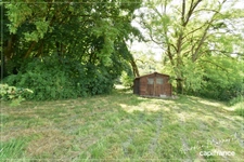 8-room bourgeois house in MAISONNAIS (18)
