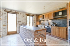 Exceptional 9-room house for sale in SAINT VITTE (18)