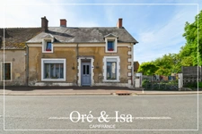 Cher department (18), for sale: 2-bedroom house of 110 m² - Land of 1,648.00 m² 