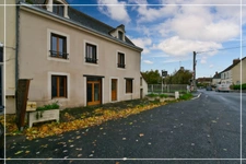 Immeuble à vendre HURIEL (03) Grande maison avec deux logements