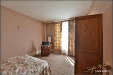 Cher department (18), for sale - house, barn and garden - 6 rooms, 110 m2