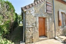 Charmante maison berrichonne avec grand terrain REIGNY (18)