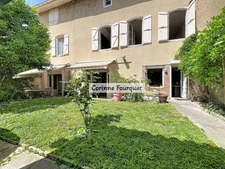 Maison de caractère de 1900  à vendre 8 pièces et jardin coeur de ville