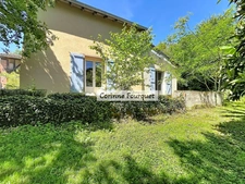 Maison 10 pièces, panneaux photovoltaïques, 4,9 Hectares, pompe à chaleur