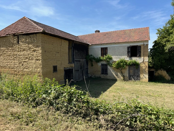 Maison à renover proche de MIELAN (32)