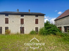Ensemble immobilier à rénover 