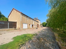 Propriété de caractère sur plus d'1.5 hectare –Ancien domaine équestre et dépendances