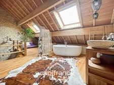 Maison Meublée et décorée – 160 m² habitables – jardin, piscine et dépendances – Mont-Saint-Jean (21320)
