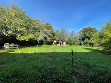Maison de caracrtere avec Grand Terrain – CERCY-LA-TOUR (NIÈVRE)
