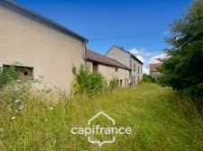 Ensemble immobilier à rénover 