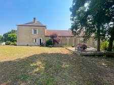 Propriété de caractère sur plus d'1.5 hectare –Ancien domaine équestre et dépendances