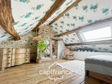  Maison Meublée et décorée – 160 m² habitables – jardin, piscine et dépendances – Mont-Saint-Jean (21320)