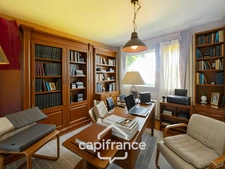 Prestigious House – Montagne-Sainte-Anne, Dijon