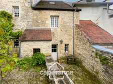 Élégante maison de famille de 253 m², charme et authenticité