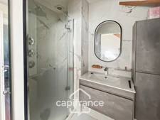Maison contemporaine lumineuse de 160 m² avec piscine et fort potentiel 