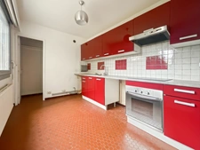 Dijon, Proche Centre-ville Appartement Type 4 Traversant de 82m2