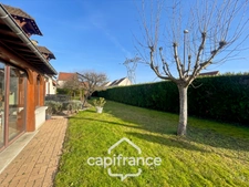 Superbe maison familiale de 175 m² sur terrain arboré de 991 m² !