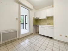Dijon Villa Medicis Appartement type 2 avec Loggia