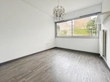 Dijon, Proche Centre-ville Appartement Type 4 Traversant de 82m2
