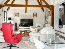 Superbe maison familiale de 175 m² sur terrain arboré de 991 m² !