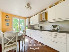 Prestigious House – Montagne-Sainte-Anne, Dijon
