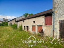 Ensemble immobilier à rénover 