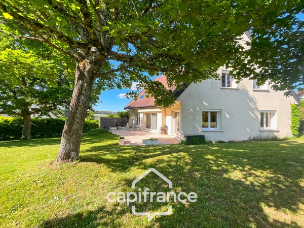 Maison de Prestige – Montagne-Sainte-Anne, Dijon
