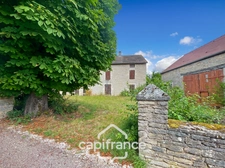 Ensemble immobilier à rénover 