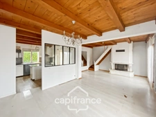 Maison à rénover avec grand terrain 