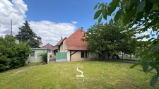 Maison alsacienne à rénover, 120 m² + dépendances, beau potentiel à OHLUNGEN