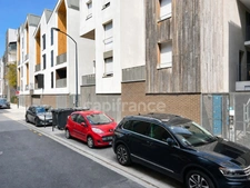 Three-bedroom duplex apartment with terrace in the heart of the Bassins à flot - Bordeaux (33)