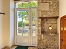 Maison de campagne avec jardin clos et garage indépendant - Brossac (16)
