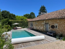 Demeure de caractère avec piscine au cœur de la Saintonge boisée - Montguyon (17)