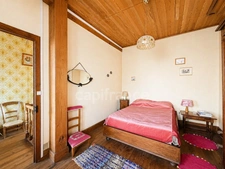 157 m² character house with outbuildings and building plot - Chevanceaux (17)