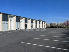 Industrial and Logistics Facility - 7,160 sqm on 5.1 hectares - N10 Access - Chevanceaux (France)