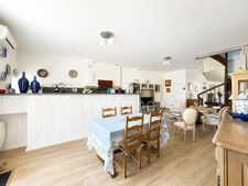 Immeuble de rapport 189 m² entièrement loué - Près de 8 % brut - Pons (17)