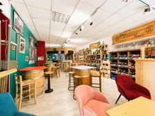 Immeuble de rapport 189 m² entièrement loué - Près de 8 % brut - Pons (17)