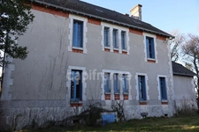 Manoir à vendre 12 pièces de 334 m² avec parc arboré - Bors (16)