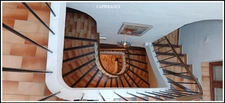 DIGNE LES BAINS (04) à vendre HOTEL/BUREAU en centre ville / 15 chambres