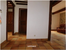 ENTRAGES (04000) A vendre MAISON de caractère de type 3 de 88 M2 avec terrasse et garage