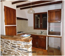 ENTRAGES (04000) A vendre MAISON de caractère de type 3 de 88 M2 avec terrasse et garage